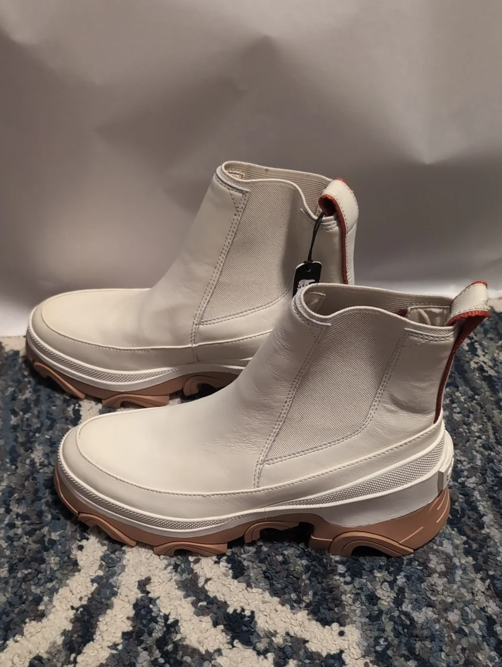 NWT Sorel Brex Chelsea Boot - Women's Sz 7